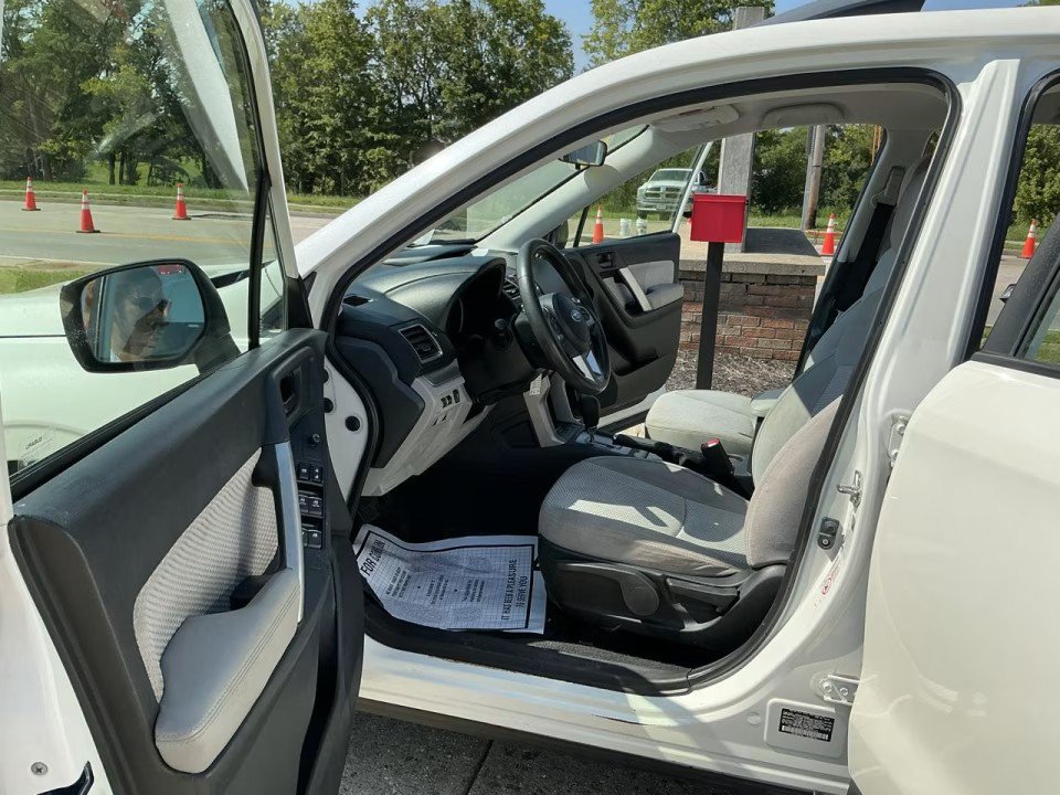Used 2017 Subaru Forester 2.5i w/ Alloy Wheel Package AWD/4WD image 14
