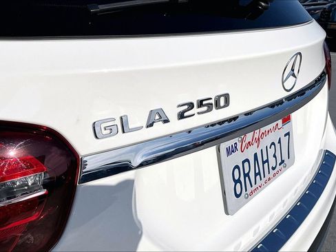Used 2019 Mercedes-Benz GLA 250 GLA 250 w/ Premium Package image 22