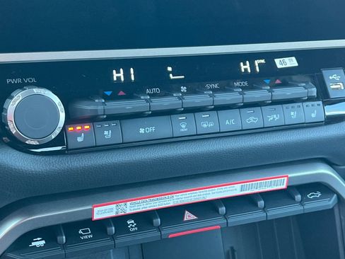 New 2026 Toyota Tundra Limited image 16