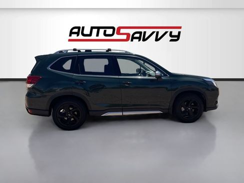 Used 2024 Subaru Forester Touring AWD/4WD image 8