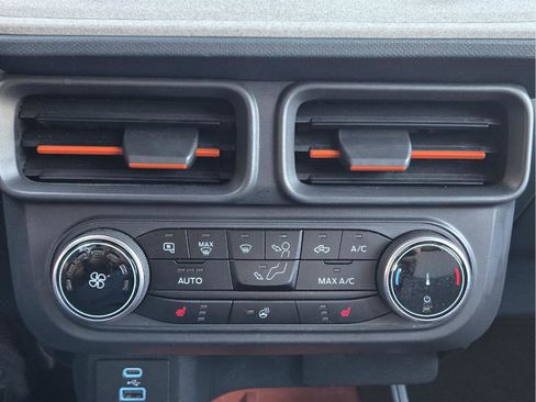 Used 2024 Ford Maverick XLT w/ XLT Luxury Package image 25