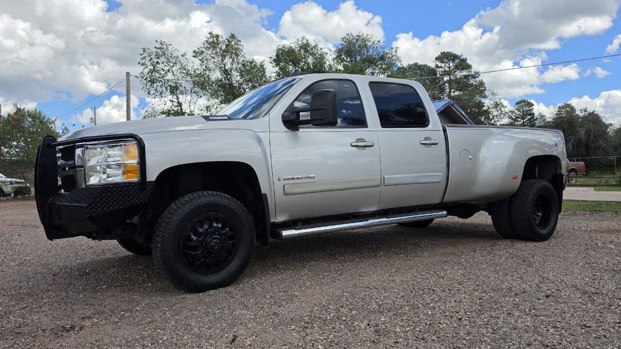 Used 2008 Chevrolet Silverado 3500 LTZ AWD/4WD image 6