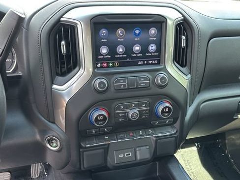 Used 2022 Chevrolet Silverado 1500 LT Trail Boss w/ Safety Package AWD/4WD image 25