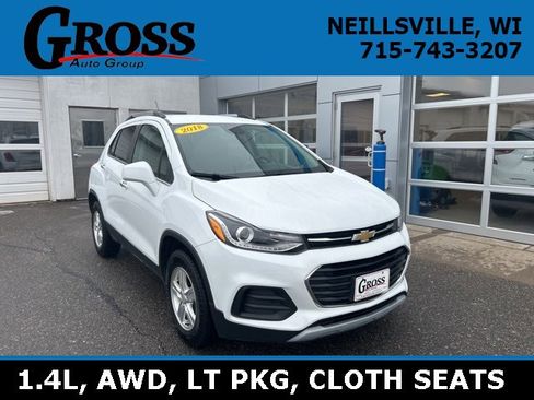 Used 2018 Chevrolet Trax LT w/ LT Convenience Package image 1