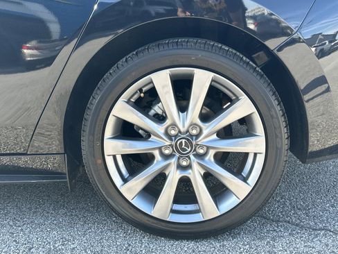 Used 2025 MAZDA MAZDA3 s image 19