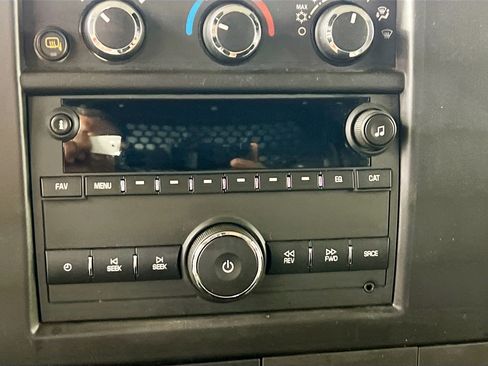 Used 2024 Chevrolet Express 2500 w/ Driver Convenience Package image 25