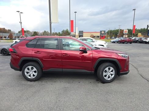 New 2025 Toyota RAV4 LE image 2