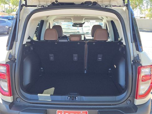 New 2025 Ford Bronco Sport Outer Banks image 4