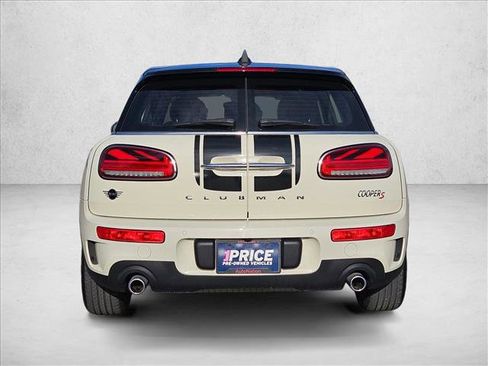 Used 2022 MINI Cooper Clubman S w/ Premium Package FWD image 7