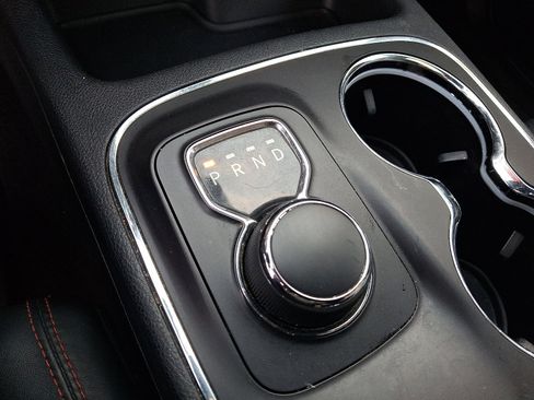 Certified 2017 Dodge Durango R/T image 17