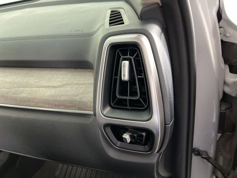 Used 2023 Kia Sorento X-Line EX image 22