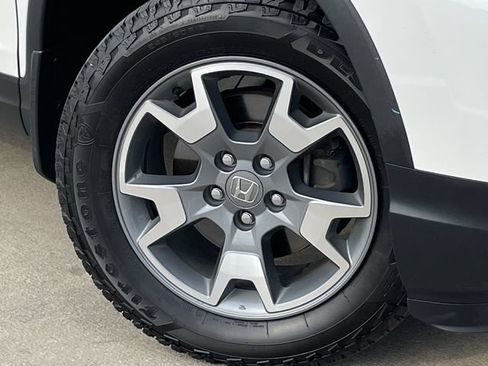 Used 2023 Honda Passport TrailSport image 9