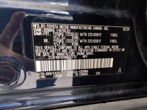 Used 2025 Toyota RAV4 XLE AWD/4WD image 27