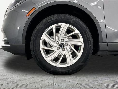 Used 2022 Lincoln Corsair FWD image 9