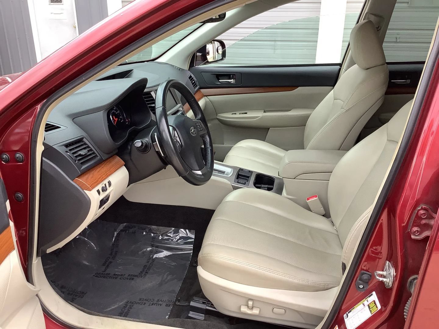 Used 2013 Subaru Outback 2.5i Limited AWD/4WD image 21