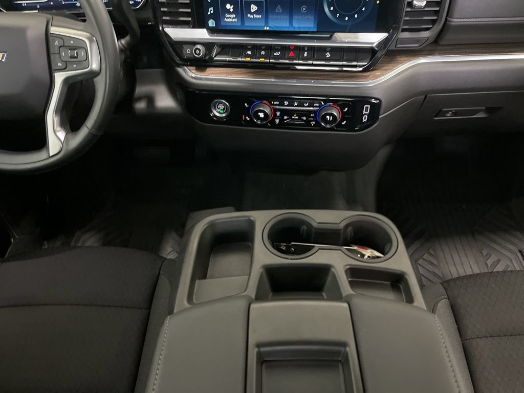 Used 2023 Chevrolet Silverado 1500 LT AWD/4WD image 10