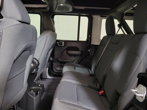 Used 2023 RAM 1500 Big Horn RWD image 23