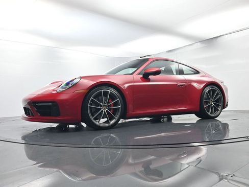 Certified 2024 Porsche 911 Carrera 4S w/ Sport Package image 44
