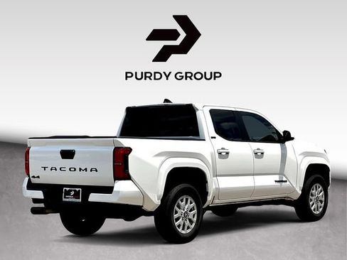 Certified 2026 Toyota Tacoma SR5 AWD/4WD image 8