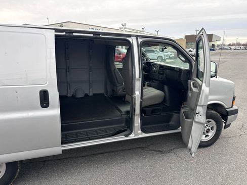 New 2025 GMC Savana 2500 w/ Driver Convenience Package image 14