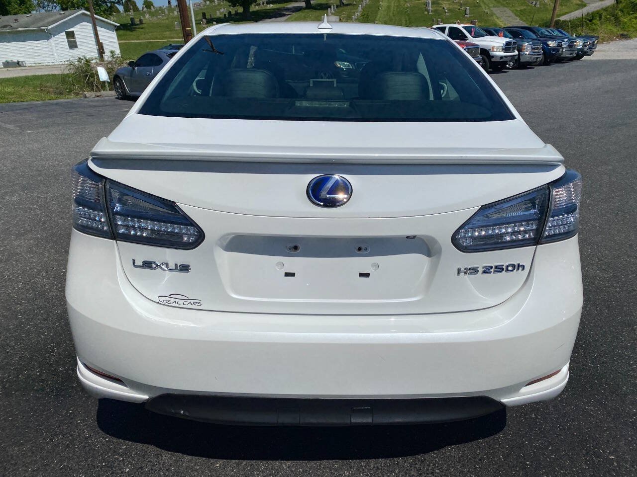 Used 2010 Lexus HS 250h Premium w/ Preferred Accessory Package FWD image 4