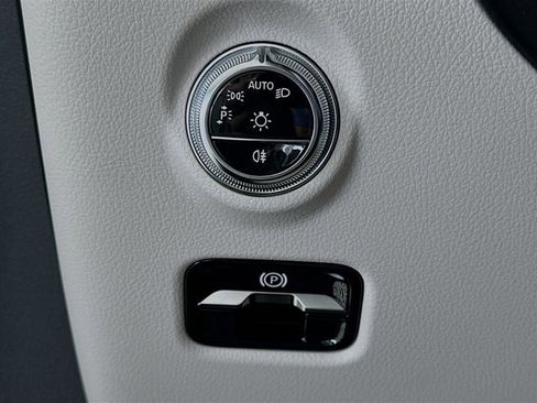 New 2026 Mercedes-Benz CLE 300 4MATIC Cabriolet image 10