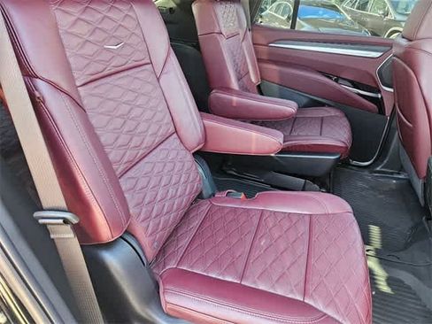 Used 2026 Cadillac Escalade Luxury w/ Touring Package image 24