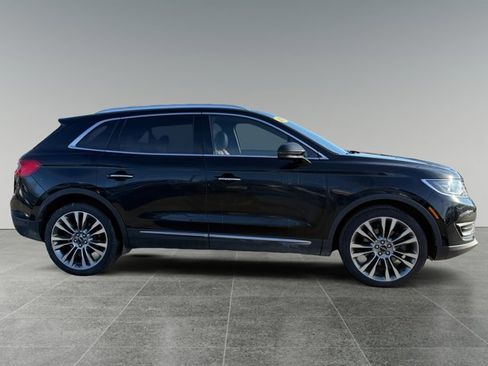 Used 2017 Lincoln MKX Reserve w/ Driver Assistance Package image 6