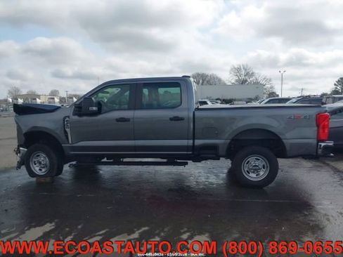 Used 2024 Ford F250 XL w/ XL Driver Assist Package AWD/4WD image 2