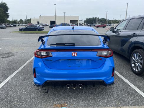 Used 2023 Honda Civic Type R image 19