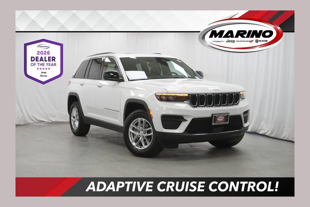 Certified 2025 Jeep Grand Cherokee Laredo X AWD/4WD image 1