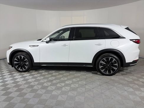 Used 2025 MAZDA CX-90 Plug-In Hybrid w/ Premium Plus image 4