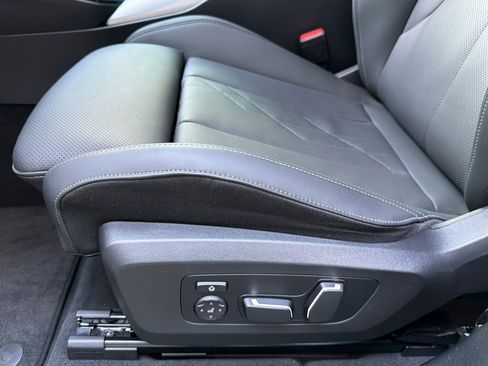 Used 2025 BMW X3 M50 image 14