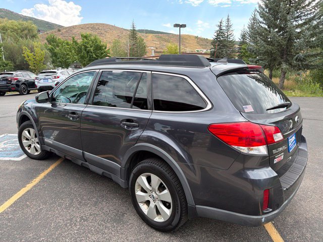 Used 2011 Subaru Outback 2.5i Limited AWD/4WD image 7