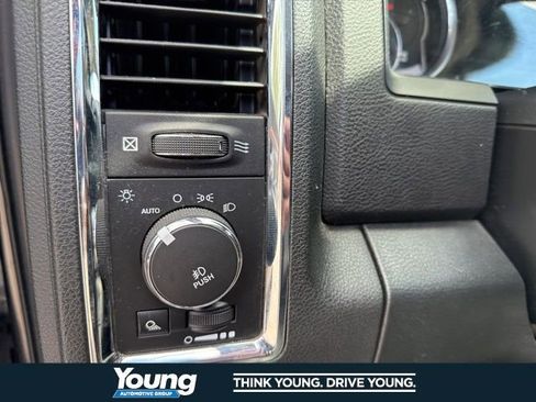 Used 2015 RAM 1500 Laramie AWD/4WD image 19