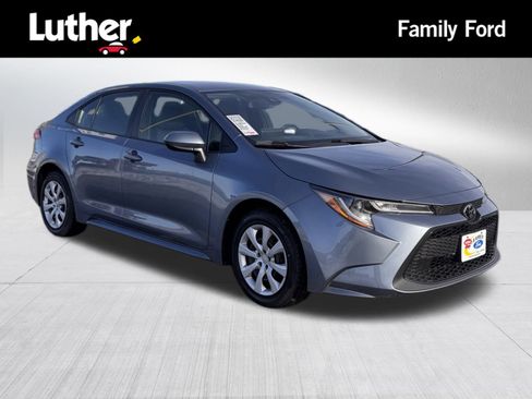 Used 2022 Toyota Corolla LE image 1