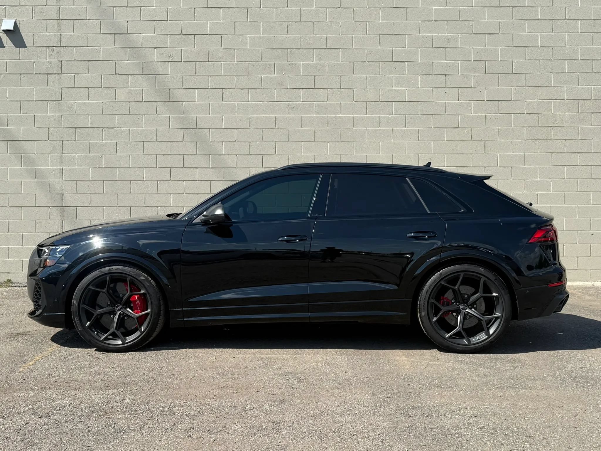 Used 2025 Audi RS Q8 performance AWD/4WD image 3