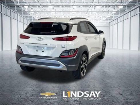 Used 2022 Hyundai Kona Limited AWD/4WD image 9