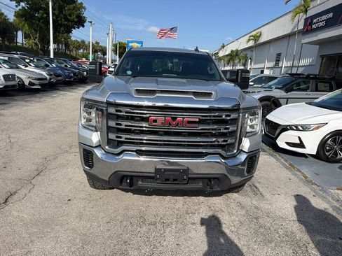 Used 2023 GMC Sierra 2500 SLE AWD/4WD image 2