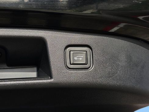 Used 2024 Honda Prologue Elite image 13