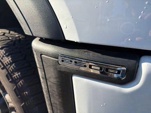 Used 2025 GMC Sierra 2500 AT4 image 2