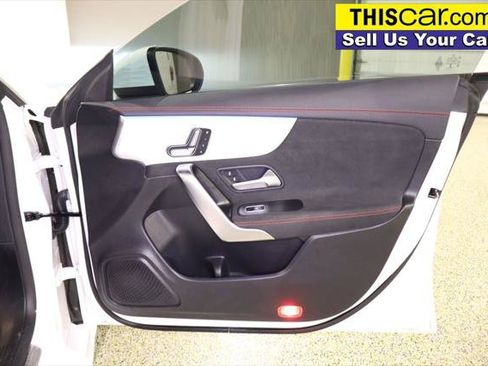 Used 2021 Mercedes-Benz CLA 35 AMG 4MATIC image 38