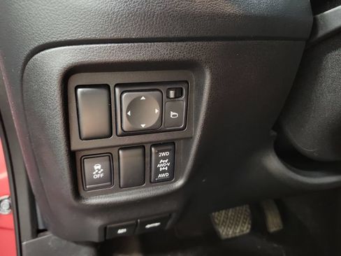 Used 2015 Nissan Juke SL AWD/4WD image 24