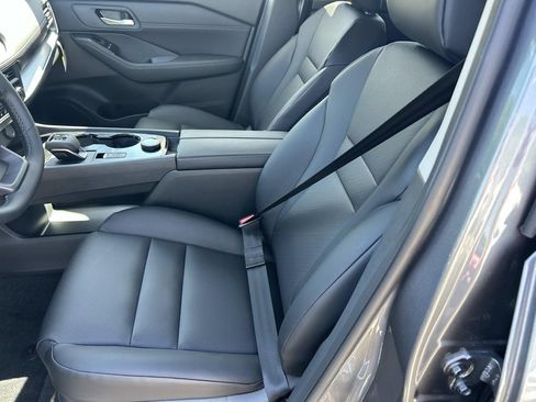 New 2026 Nissan Rogue SV AWD/4WD image 15