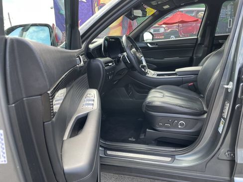 Used 2023 Hyundai Palisade Calligraphy AWD/4WD image 5