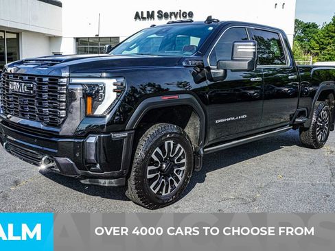 Used 2024 GMC Sierra 3500 Denali Ultimate AWD/4WD image 2