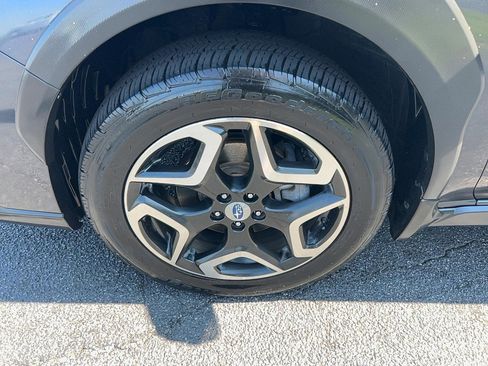 Used 2018 Subaru Crosstrek 2.0i Limited AWD/4WD image 9