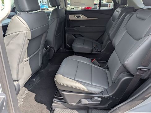 New 2026 Ford Explorer Active AWD/4WD image 20
