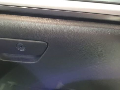 Used 2015 Ford Fusion SE image 47