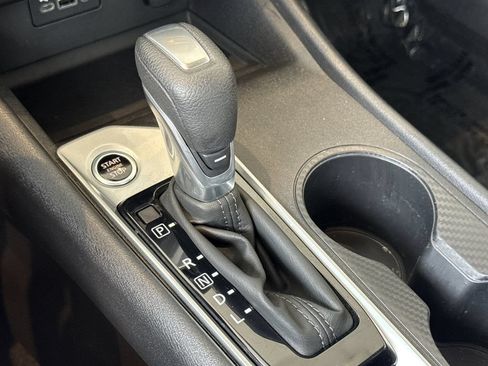 Certified 2025 Nissan Altima 2.5 S FWD image 19